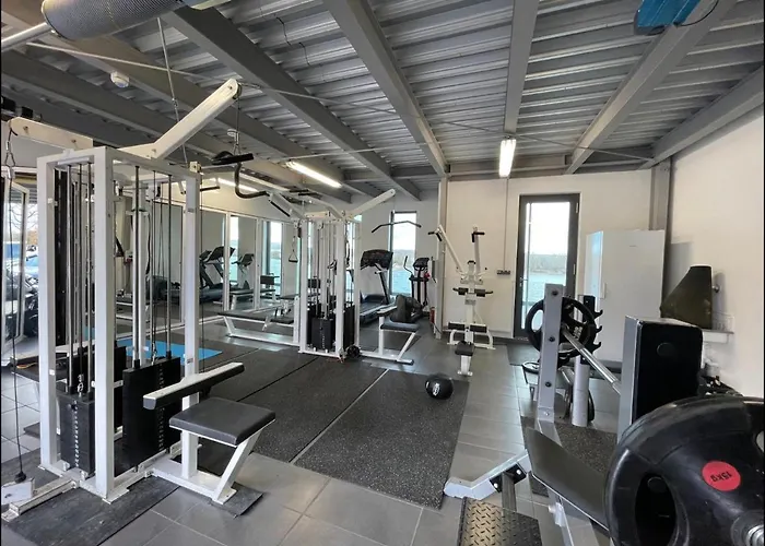 Modernes Mit Wunderschonem Rheinblick * Urmitz